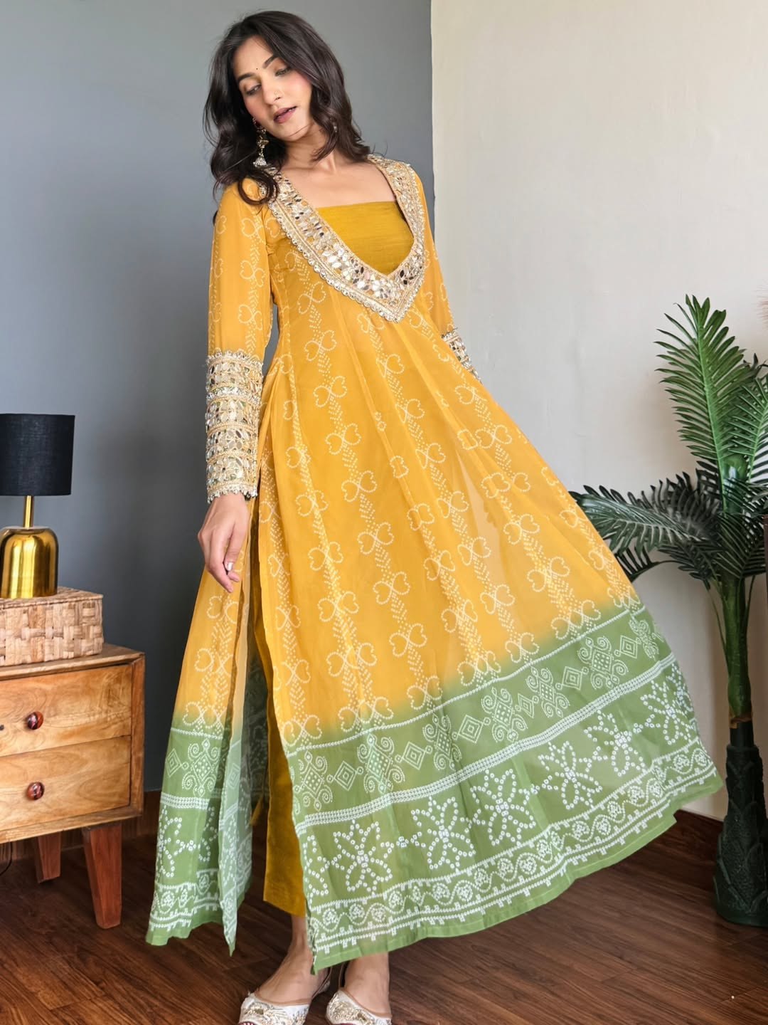 New Summer Vibes Collection β¨  Step into comfort & class with our Baggy Style Anarkali Kurti Set π